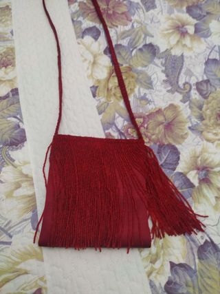 Lote de bolsos: negro, rojo azul marino,cuero 
