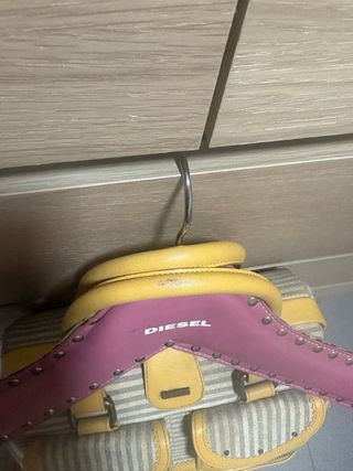 Bolso Diesel Rayas Azul y Amarillo