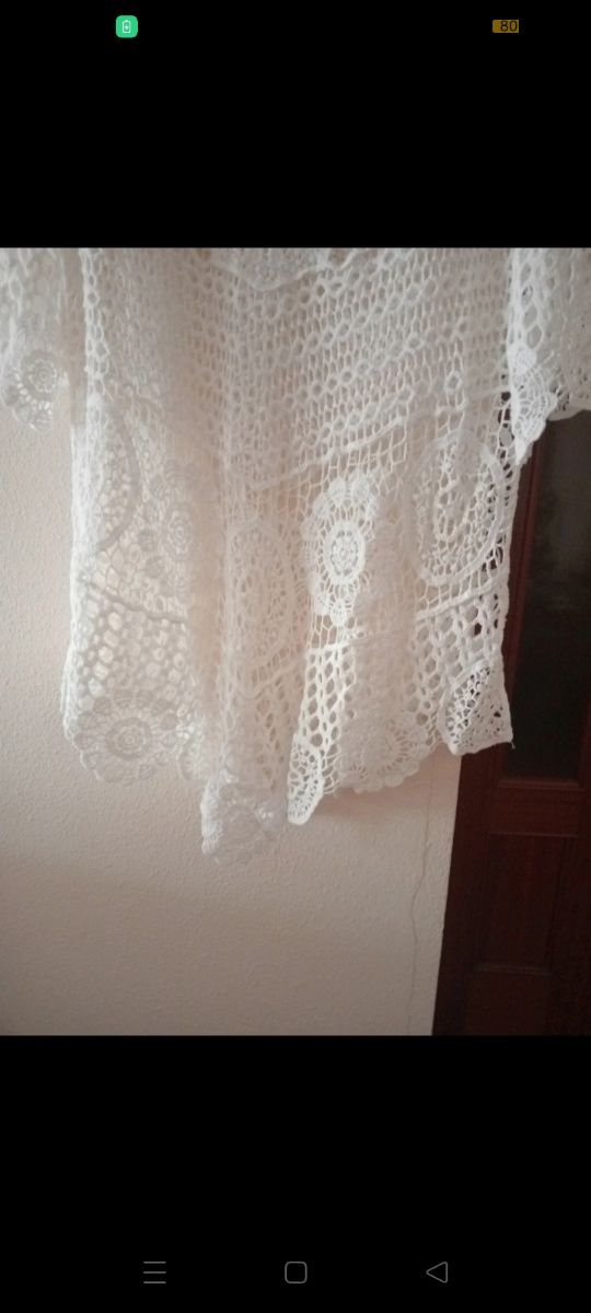 Vestido de ganchillo blanco