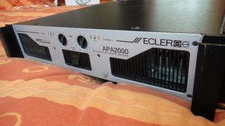 Etapa de potencia ecler apa 2000