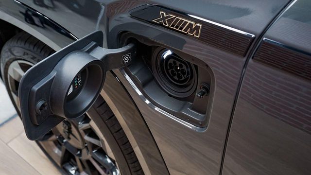 BMW XM XM 480 kW (653 CV)