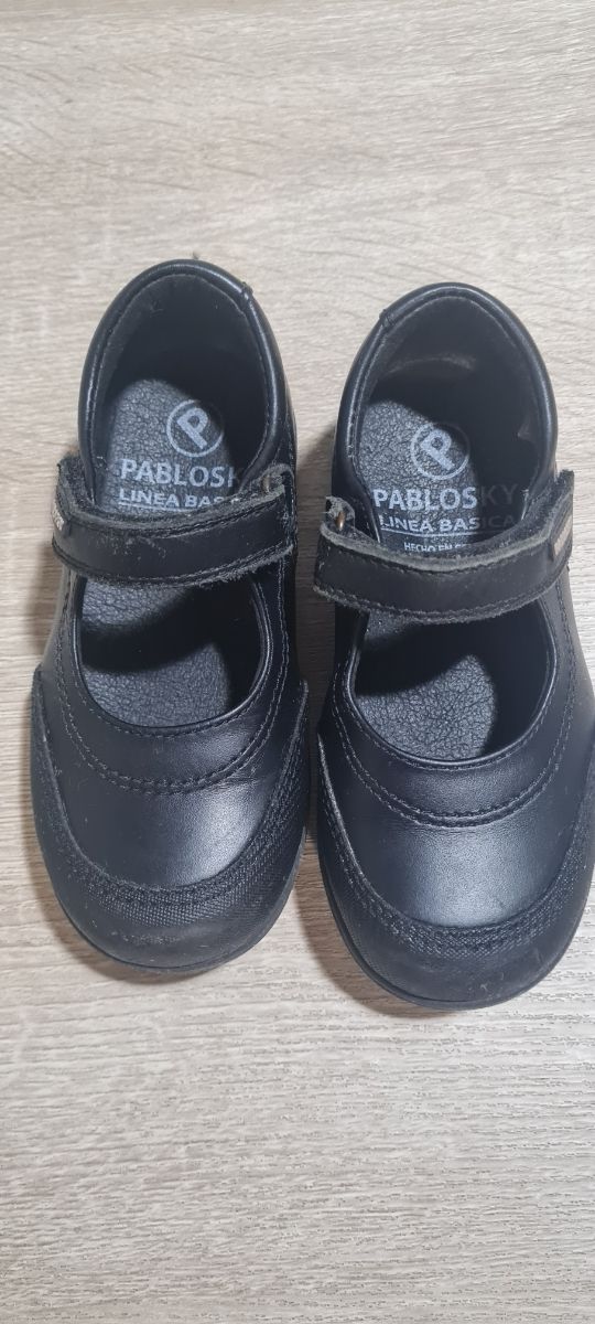 Colegiales niña Pablosky azul marino.