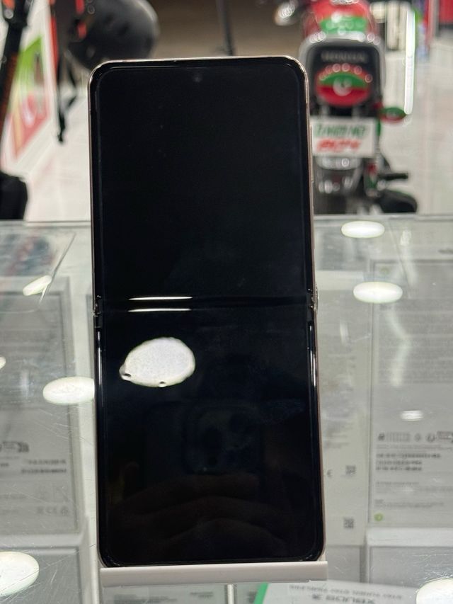 Samsung Flip 4 256GB Dorado