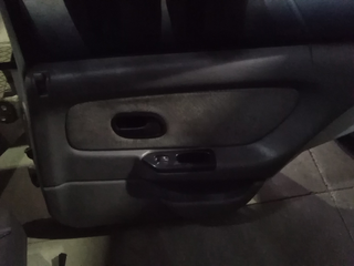 Maneta elevalunas trasera derecha Renault Laguna