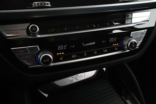 BMW X4 xDrive 30d Advantage