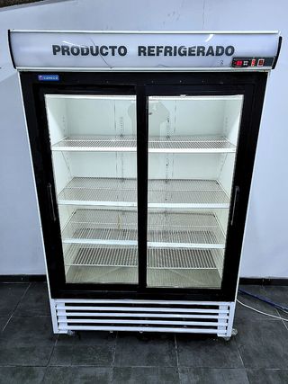 Nevera de bebedas expositora puertas de correderas