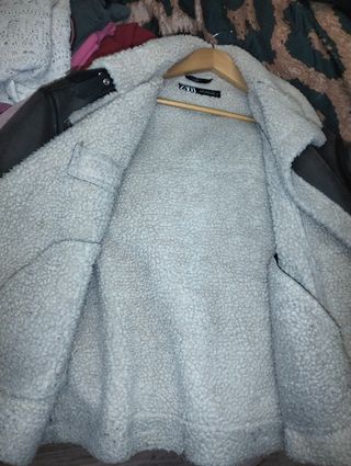 Cazadora Zara borreguito Talla M