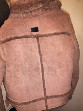 Abrigo rosa con pelo