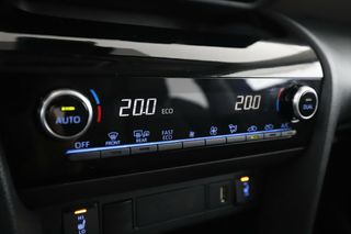Toyota Yaris Cross 1.5 120H Style Plus