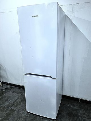 Nevera marca daewoo no-frost Aplus 