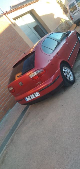 SEAT Leon 2000