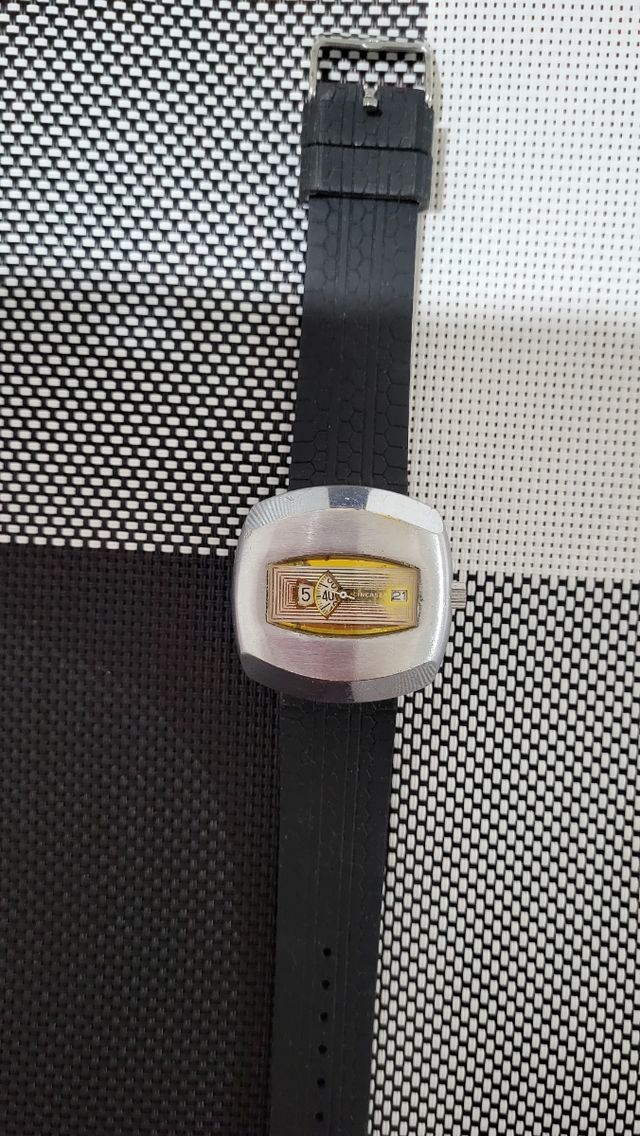 Reloj de pulsera Cincaset