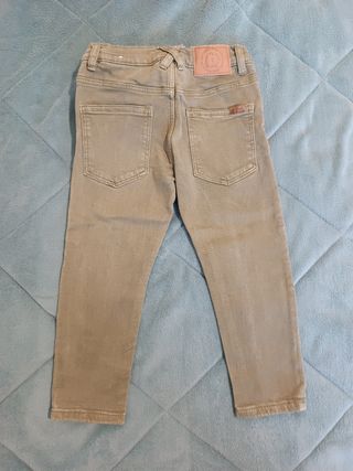Vaqueros zara 98