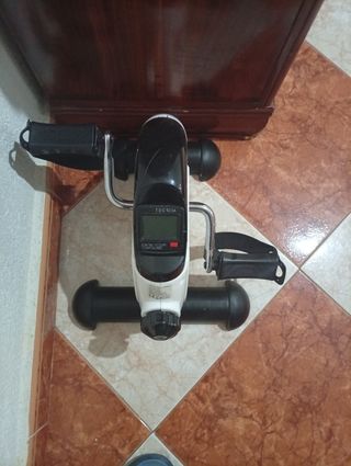 Máquina de Ejercicio para Piernas