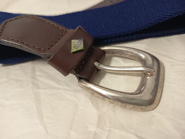 Cambio o vendo Cinturón Lottusse, detalles en piel