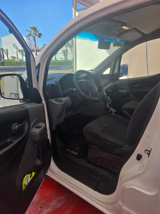 Nissan NV200 2019
