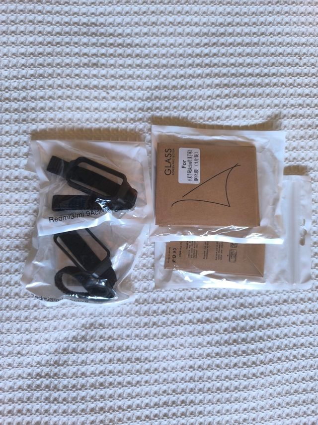 Correas y protector pantalla Xiaomi Redmi 9A