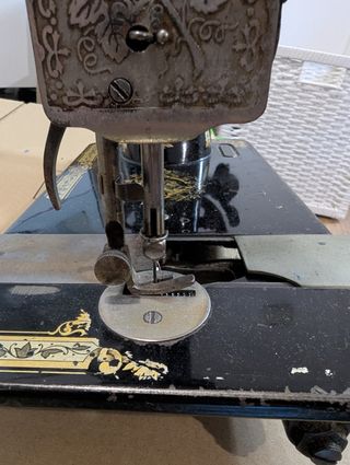 Máquina de coser antigua Singer