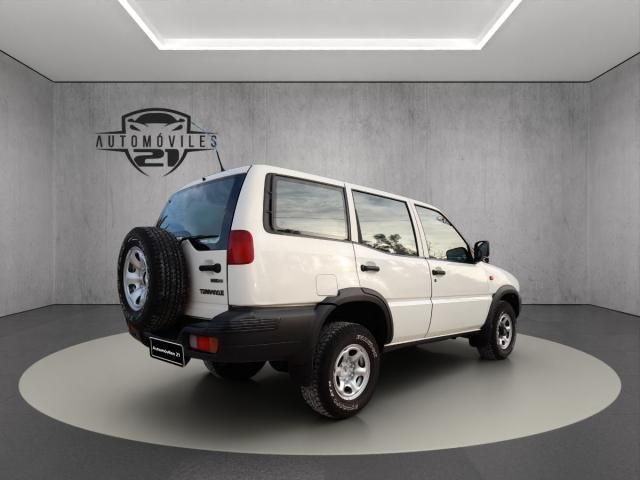 NISSAN Terrano 5p 2.7TDi Elegance