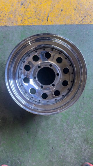 Llanta desplaza 15” Nissan  Toyota  Mitsubishi 