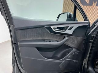 AUDI Q7 4.0 TDI SQ7 quattro tiptronic