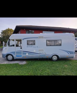 Autocaravana HYMER ERIBAjet