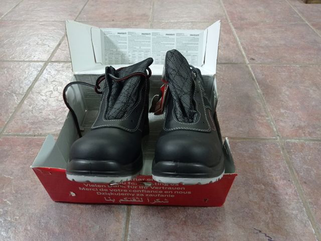 Botas de seguridad de la marca Panter nuevas