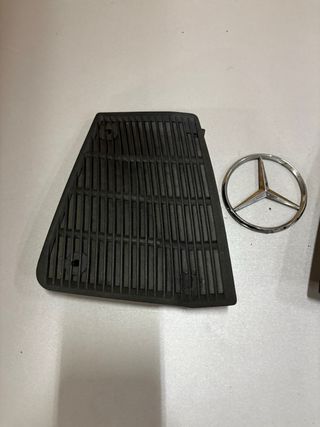 Mercedes 190 W201 tapa altavoces salpicadero!!