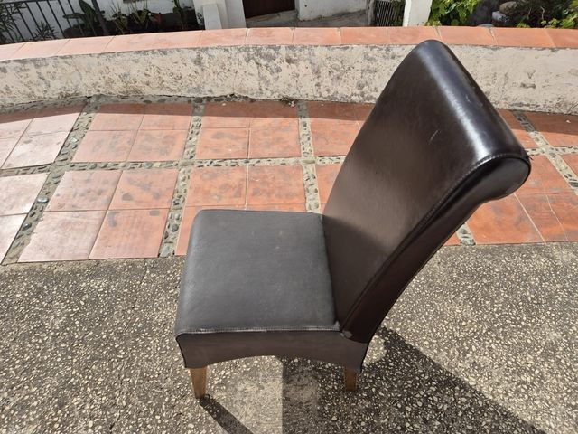 Juego de 8 sillas de comedor de madera