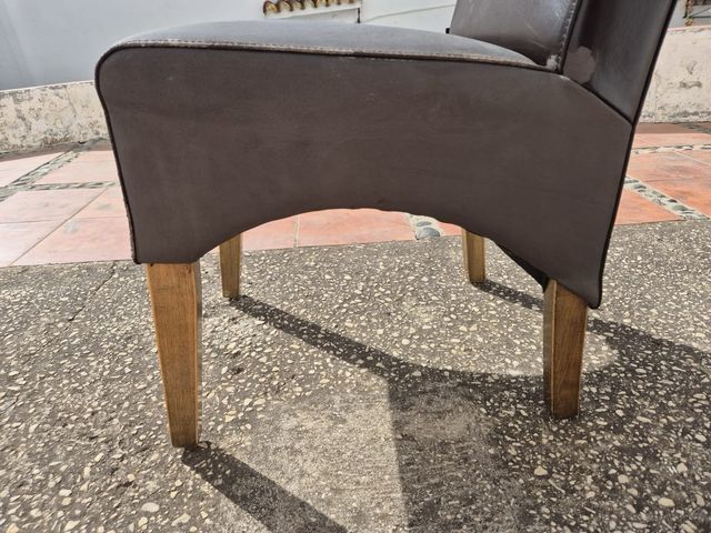 Juego de 8 sillas de comedor de madera