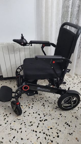 Silla de ruedas eléctrica MedicalPro