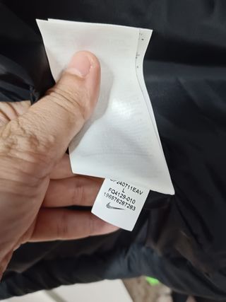 Chaqueta Liverpool + Lebron Nike Talla L