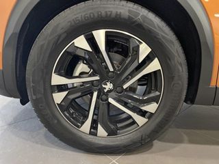 Peugeot 2008 1.2 Puretech 100cv S&S BVM6 Allure