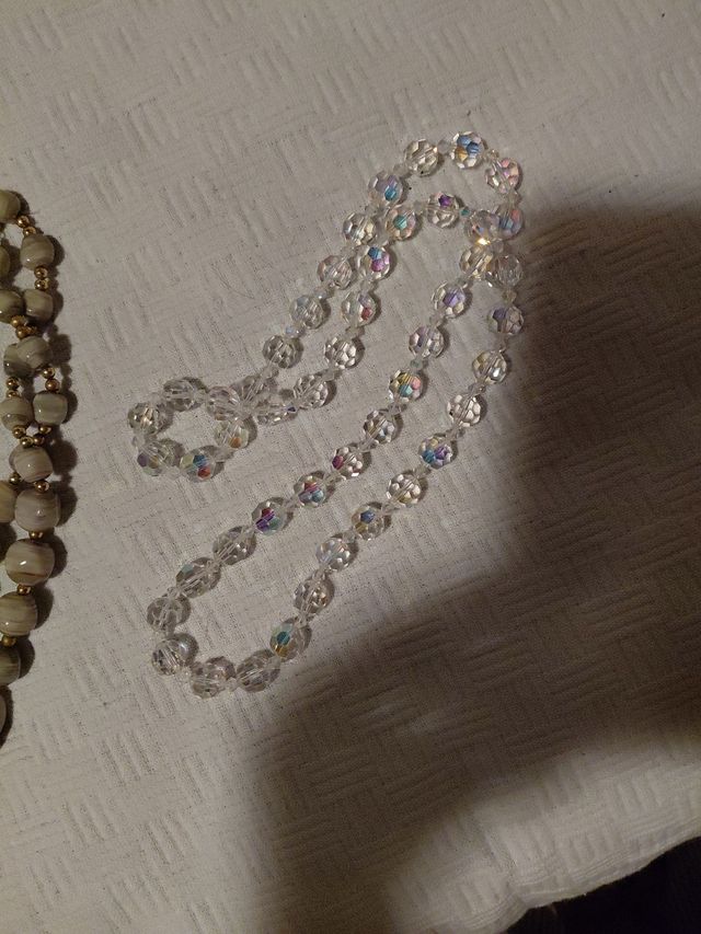 Collares de cristal facetado