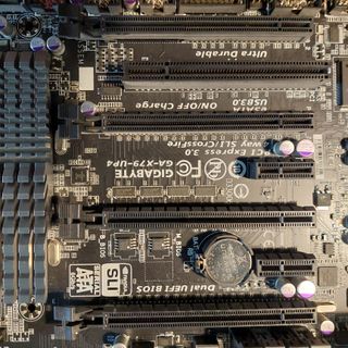 Placa base Gigabyte GA-X79-UP4 (Socket 2011)