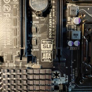 Placa base Gigabyte GA-X79-UP4 (Socket 2011)