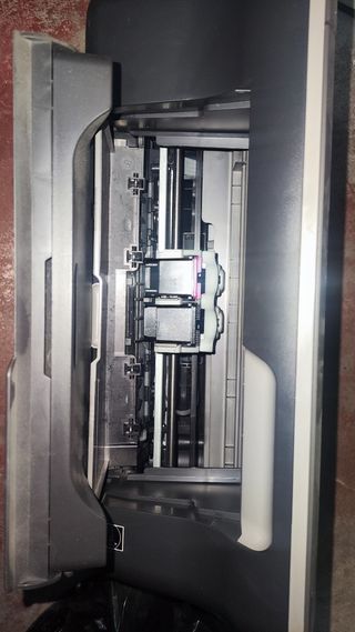 Impresora HP Deskjet 1050 Multifunción