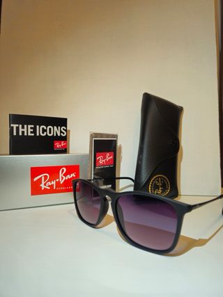 Occhiali Ray-Ban Chris neri e viola