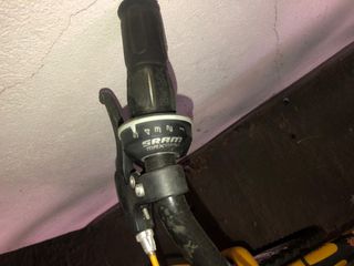 Bicicleta BTWIN Negra y Amarilla