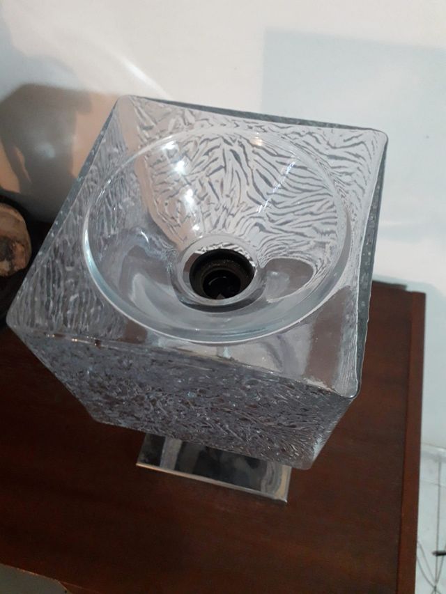 Lampada da tavolo geometrica anni '70