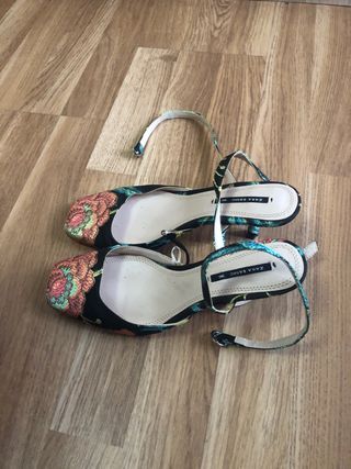Zapatos Zara Talla 36 Flores