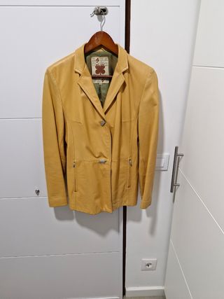 Americana Cuero auténtico SAGA IBANEZ Talla 42 Ita