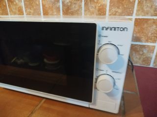 Microondas Infiniton Blanco
