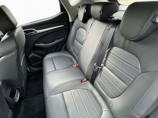 MG ZS 1.5 106CV Luxury MT