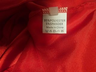 Blusa sin mangas roja