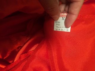 Blusa sin mangas roja