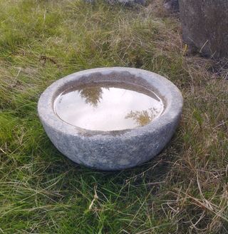 Pila Circular de Granito Pequeña