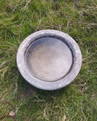 Pila Circular de Granito Pequeña