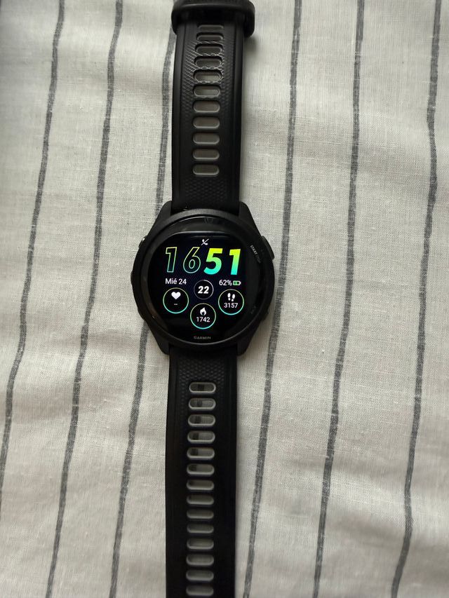 Reloj Garmin Forerunner 265