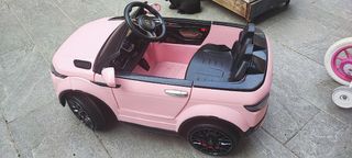Coche eléctrico infantil rosa!